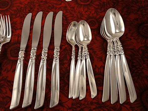 Oneida, Community Vintage Silverplate Sterling Flatware 